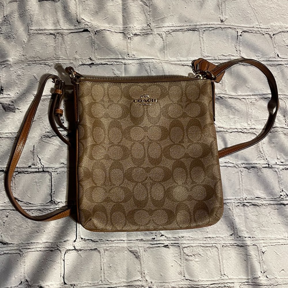 Light Brown, Coach, Crossbody bag